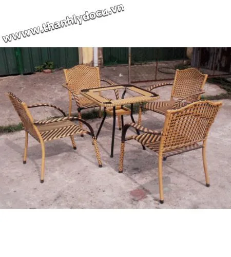 Thanh lý bộ bàn ghế cafe 1 bàn, 4 ghế giá rẻ