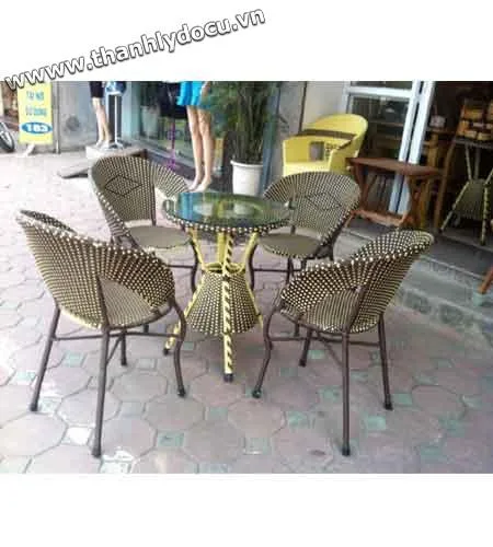 Thánh lý bộ bàn ghế cafe mới 100%
