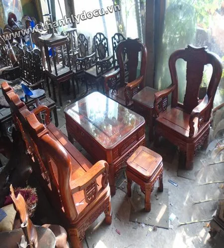 Bộ bàn ghế gỗ hương 01