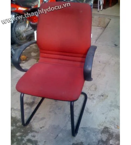 Thanh lý ghế quỳ lưng cao mới 99%