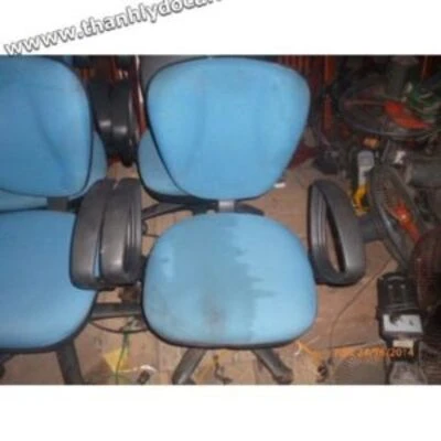 Thanh lý ghế xoay văn phòng màu xanh mới 100%