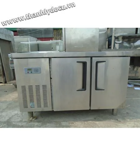 Tủ mát bàn chặt