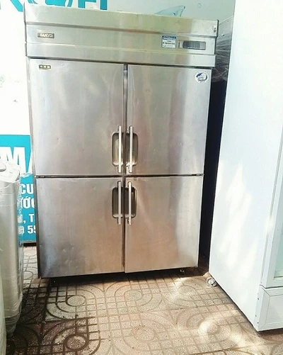 Thanh lý tủ đông mát công nghiệp 1000l tại Hà Nội