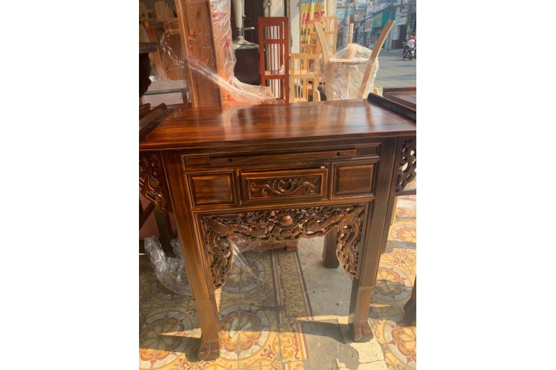 Tủ thờ gỗ muồng được thanh lý