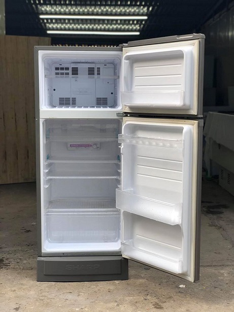 Tủ lạnh Sharp 180L mới