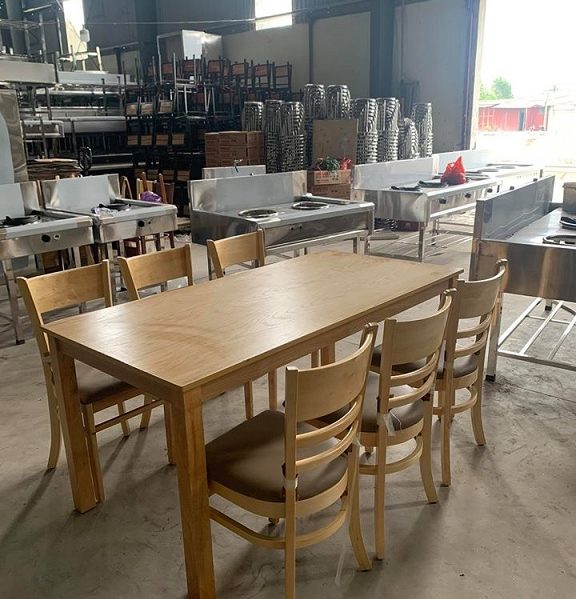 ban-ghe-nha-hang-6-ghe