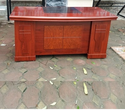 Thanh lý bàn giám đốc BGD2