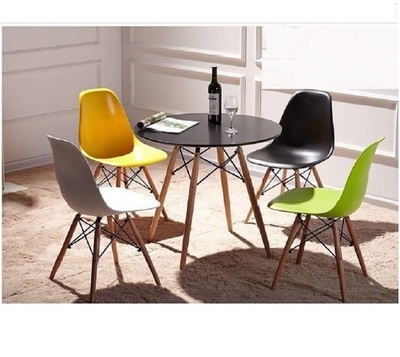 Bộ bàn ghế cafe chân gỗ