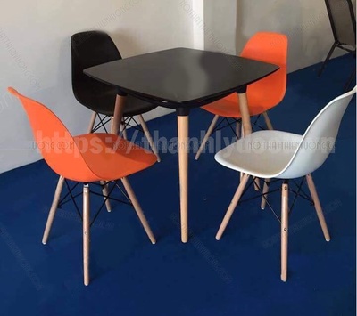 Bộ bàn ghế cafe nhựa chân gỗ