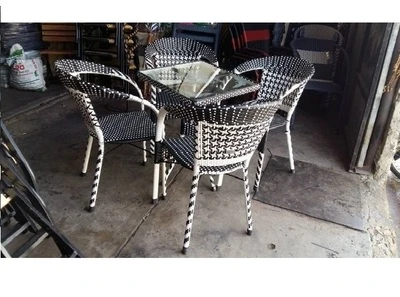 Bộ bàn ghế cafe nhựa giả mây TT01