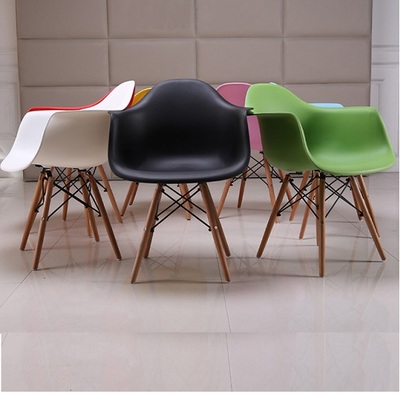 Ghế cafe Eames TT03 mới