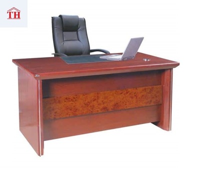 Bàn làm việc trưởng phòng TT01T