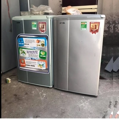 Tủ lạnh mini Aqua 93 lít