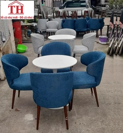 Thanh lý bộ bàn ghế cafe bọc nệm