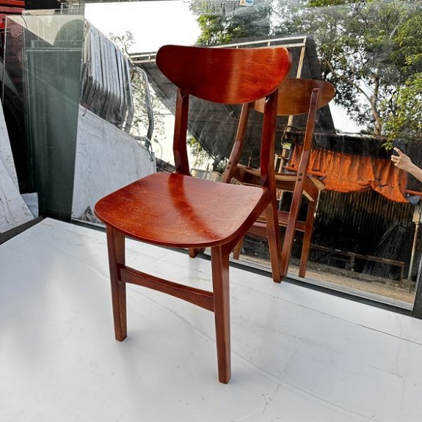ghế mango gỗ màu đỏ