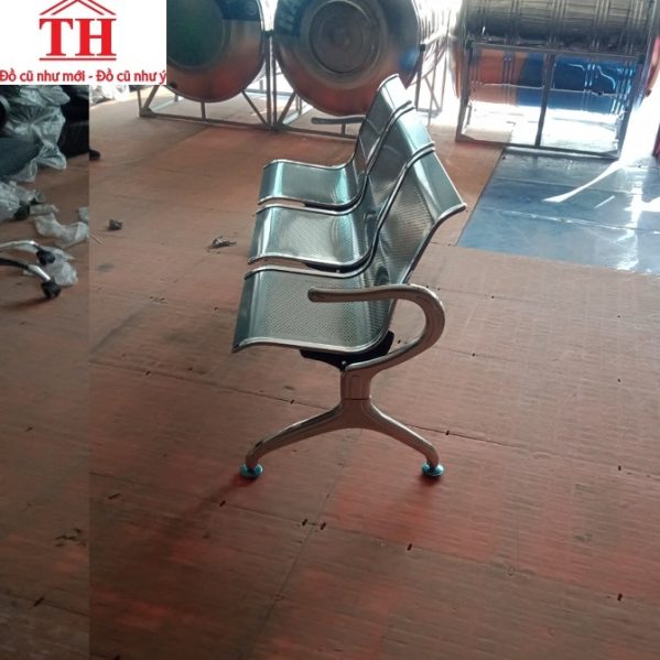 thanh lý ghế băng chờ inox 3 chỗ