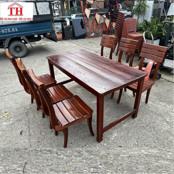 Thanh lý bàn ghế nhà hàng T09