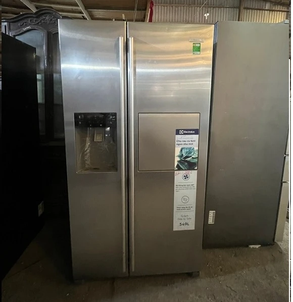 tủ lạnh Electrolux ESE5687SB-TH giá rẻ