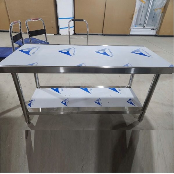 Bàn chặt inox 1m5x60cm